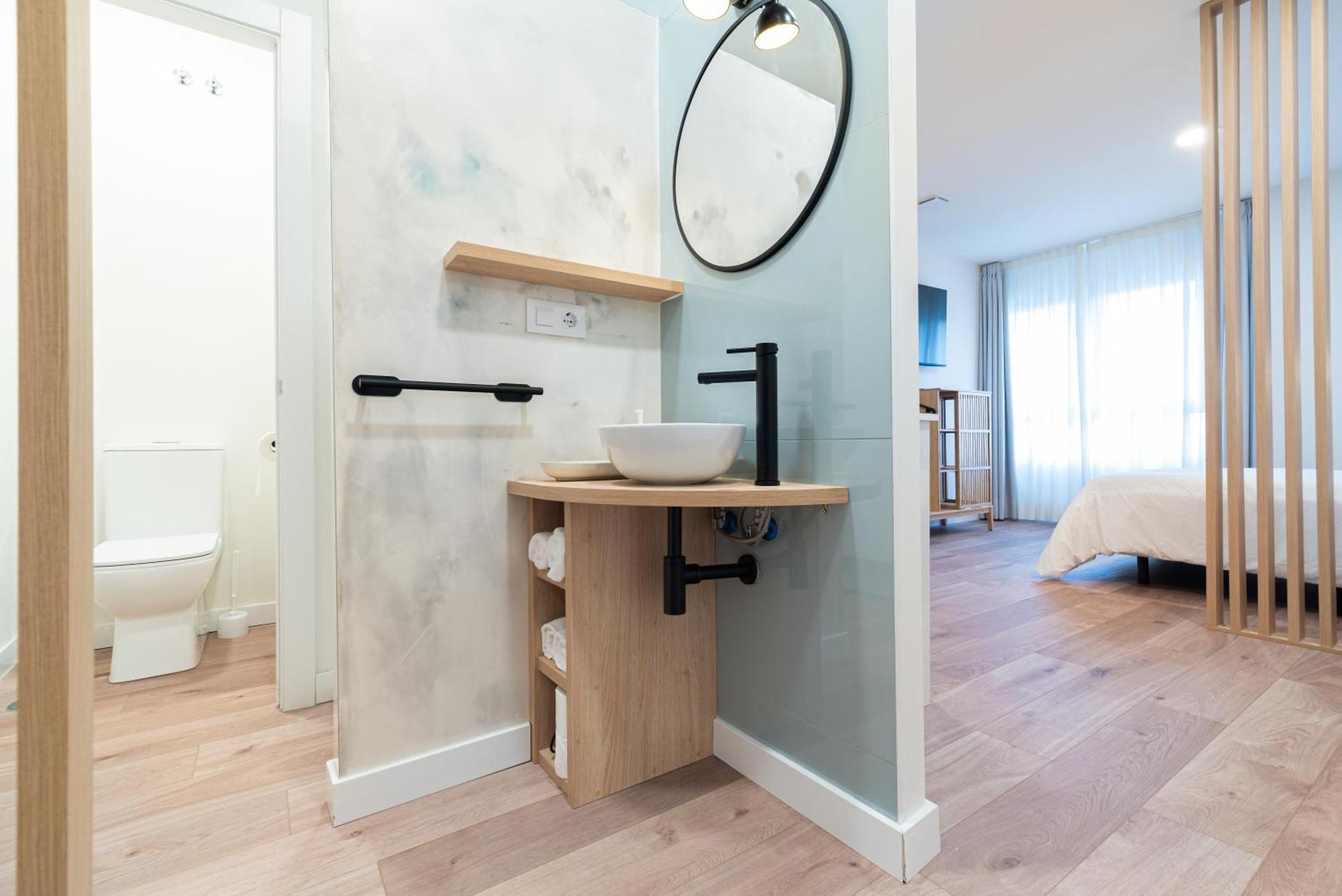 Apartamentos Turisticos Fatima, En El Centro De Виго Экстерьер фото