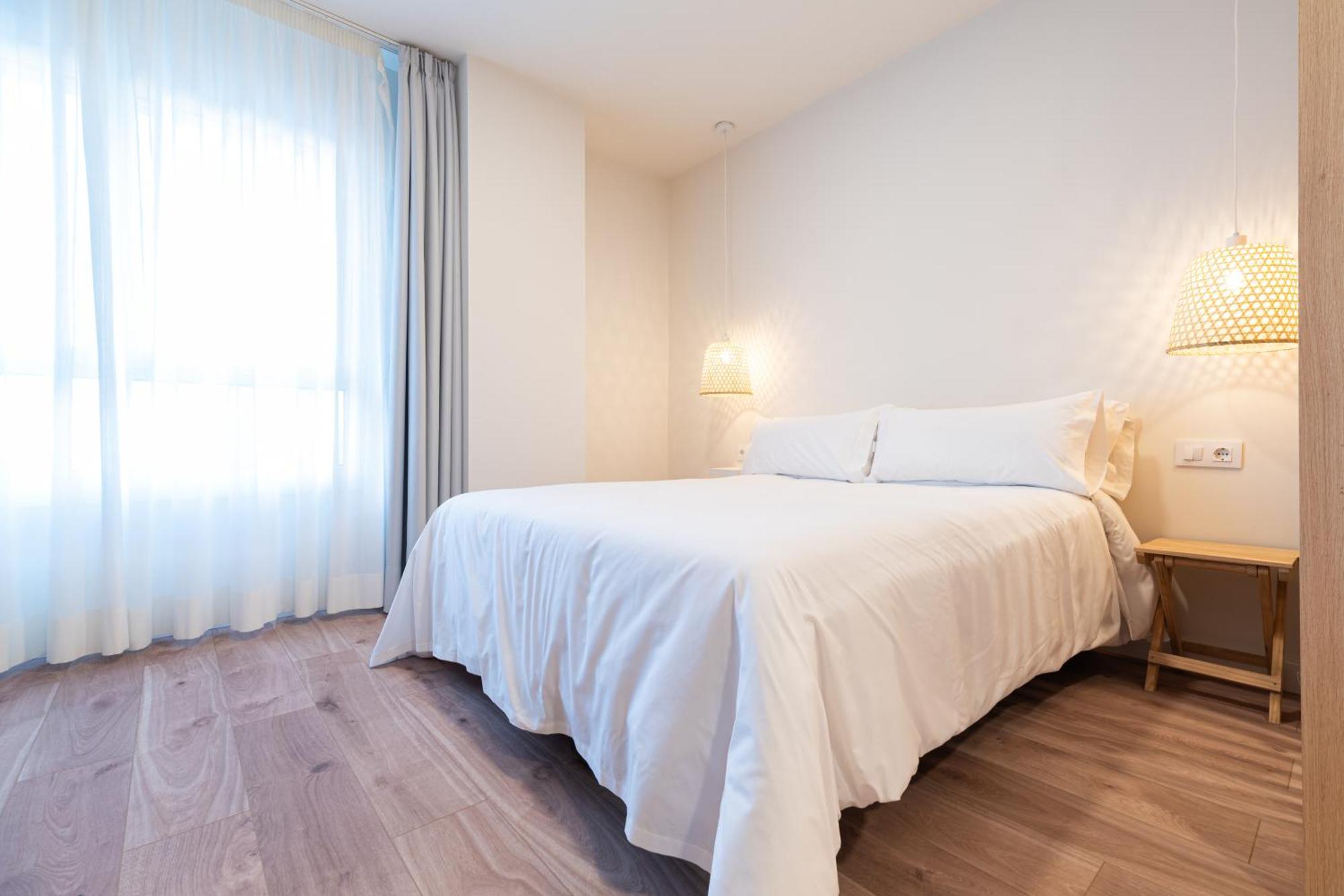 Apartamentos Turisticos Fatima, En El Centro De Виго Экстерьер фото