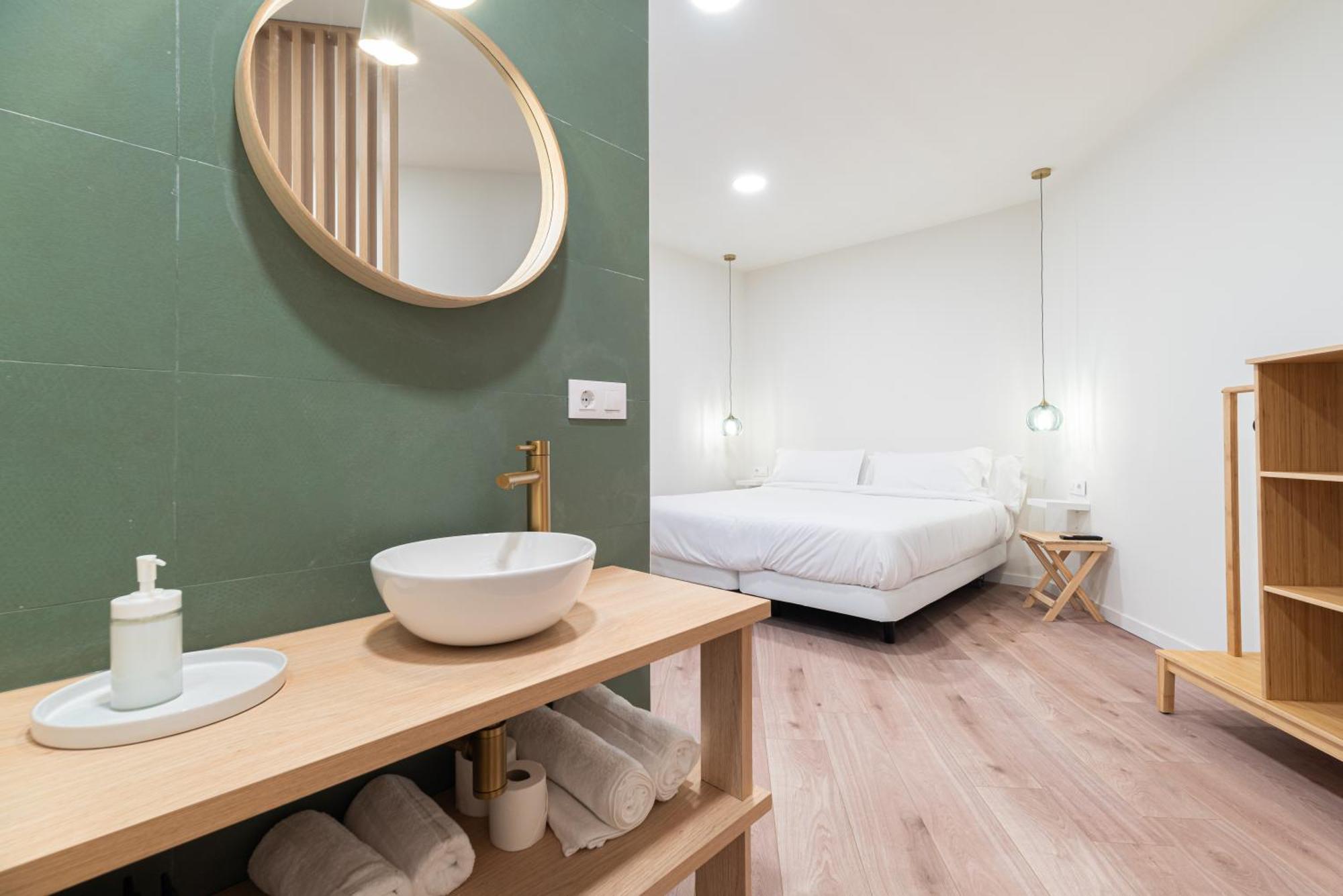 Apartamentos Turisticos Fatima, En El Centro De Виго Экстерьер фото