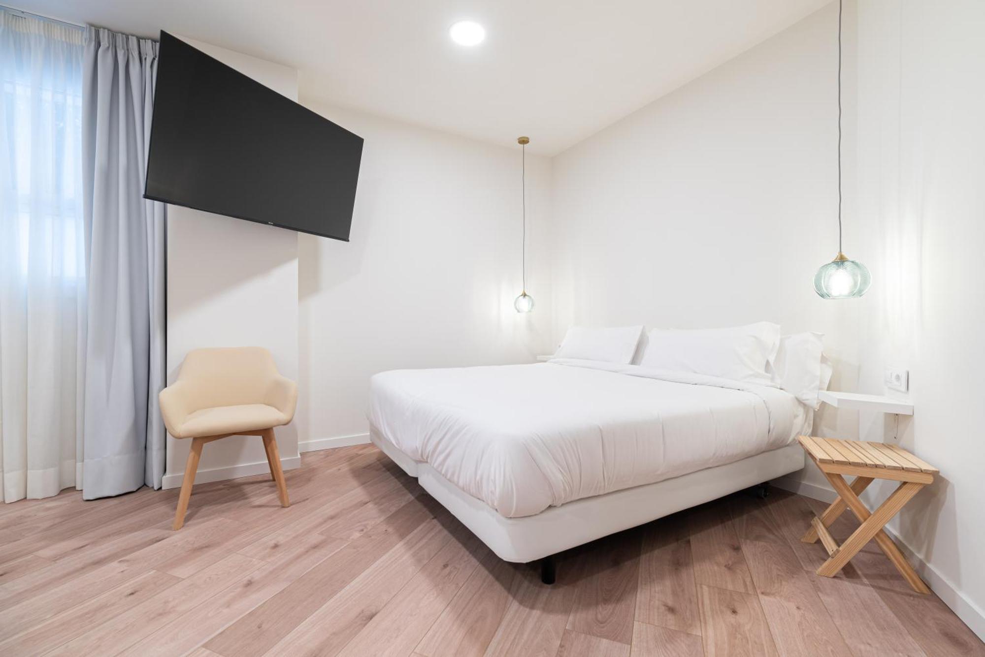 Apartamentos Turisticos Fatima, En El Centro De Виго Экстерьер фото