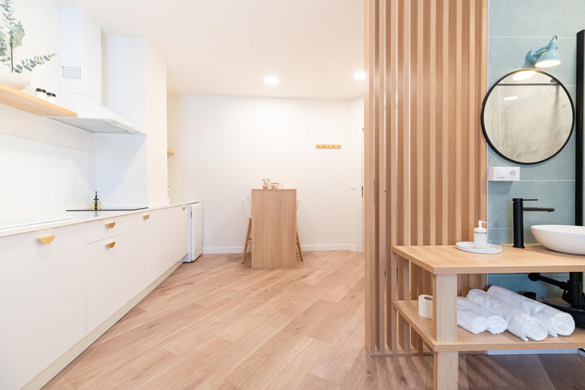 Apartamentos Turisticos Fatima, En El Centro De Виго Экстерьер фото